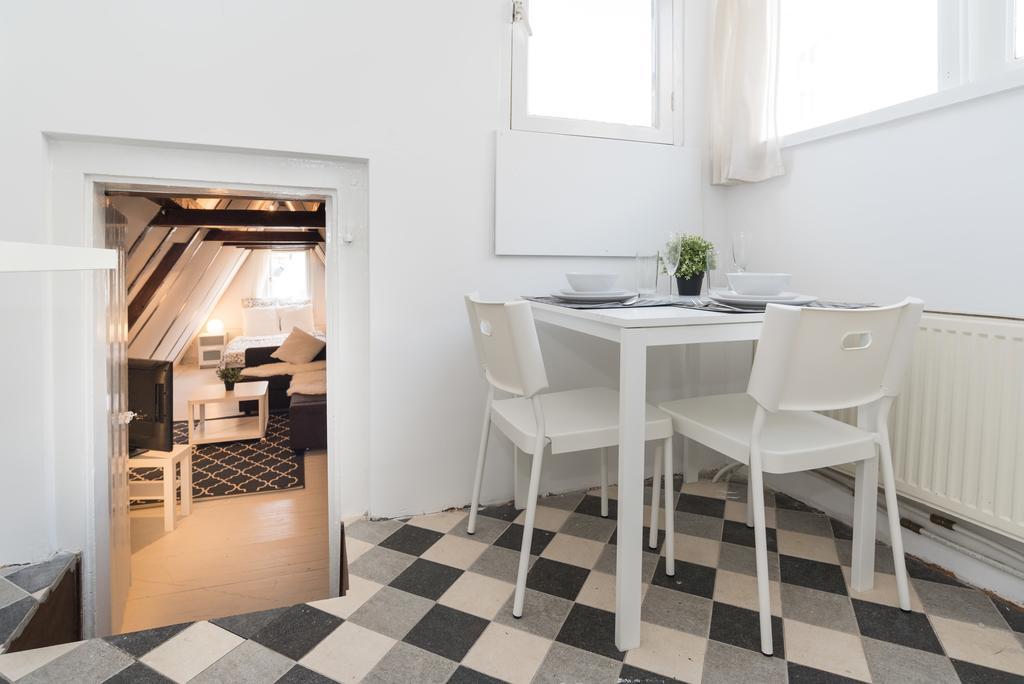 Lil' Dutch Studio Apartment Amsterdam Bagian luar foto